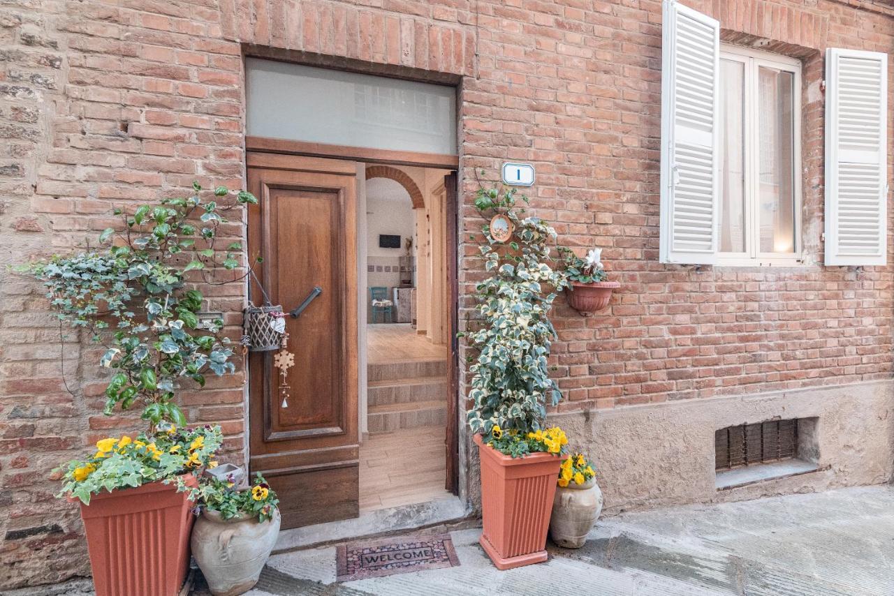 Vicolo Delle Scuole Pie Daire Città della Pieve Dış mekan fotoğraf